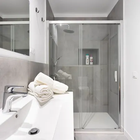 Home2book Modern Indoor Terrace,